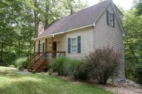 Couples Mountain Retreat - 3-Star