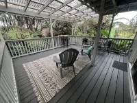 Hale Malie - a peaceful rainforest retreat minutes from Volcano National Park! - Boutique