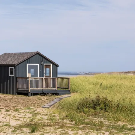 Driftwood Studio Beachfront cottage right in the Dunes