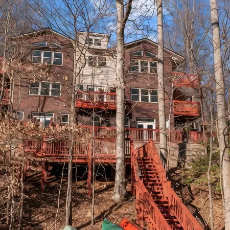 Sleeps 20. Inside Lake Norman State Park; Kayaks, Canoes, Theater, Pool Table
