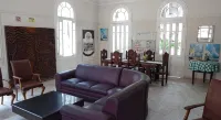 Hotel Central - Pet friendly