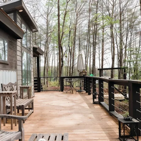 Be Still Tiny House on Monteagle Mountain