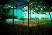 Royal Wonders Hotel - Pools