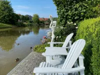 Am SielUfer: Beautiful Ground Floor Apartment in a Top Location and Right on the Waterfront - Wifi