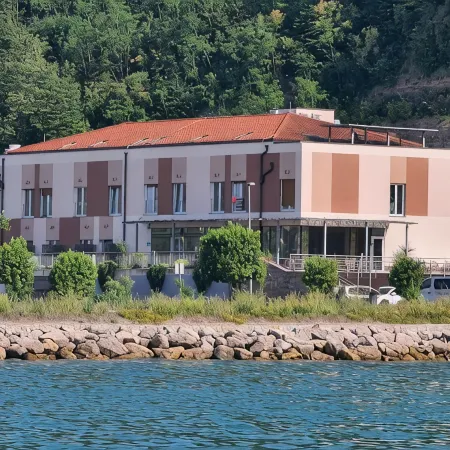 Hotel Lavender - Oleander Resort