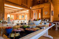 Hôtel la Ferme du Chozal, Chalet de Tradition - breakfast