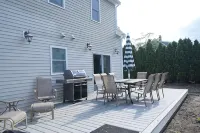 New, dog-friendly 5-bed home. Steps to Keyes Beach, Main Street, and Harbor! - 2-Star