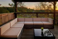 Samuels Boutique Hotel - parking