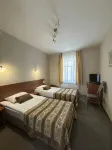Favourite Hotel - parking