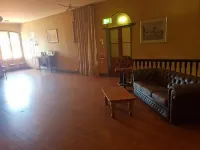 Hotel Kerwick Hotels in Springfield Lakes