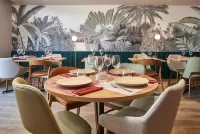 Originals Boutique, Hôtel Larivaut, Puy-Guillaume Hotels in Thiers