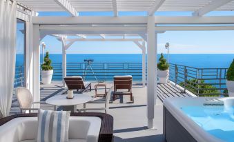 Panorama Suites & Spa - Adults Only