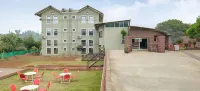 Treebo Vhyomaan Resort Hotels in Avakali