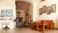 Khách sạn Nam Long Plus