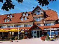 Hotel Restaurant Schweigener Hof Hotels in der Nähe von Kakteenland Steinfeld