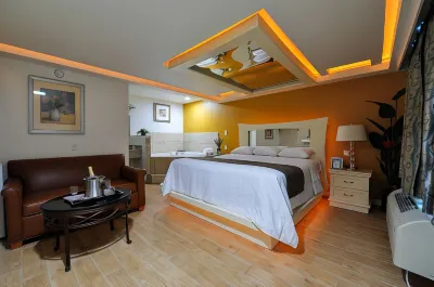 Romantic Inn & Suites Hôtels à proximité de : Eagle Stadium