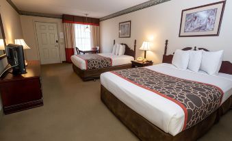 Hilltop Inn & Suites - North Stonington