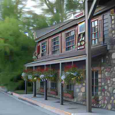 Inn on the Creek Hotel Exterior