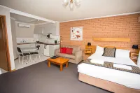 Blue Whale Motor Inn & Apartments Hotels in Warrnambool