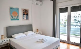 SynPiraeus Apartments & Studios