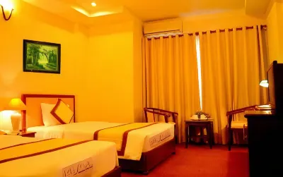 Vuong Dinh Hotel Hotels in TT. Xuan An