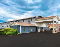Super 8 by Wyndham Missoula/Brooks Street Hotels in Lolo