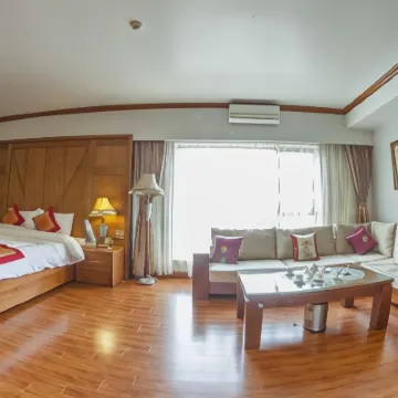 Phuong Anh Hotel 2 Hai Duong โรงแรมใกล้Bach Dang Lake