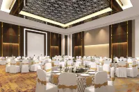 The Excelton Hotel Hotels in Demang Lebar Daun