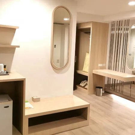 Sakol Hotel