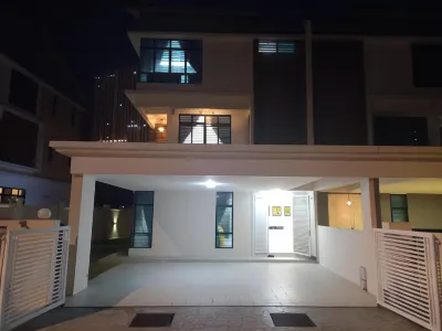 Pearl Residences Sleep 27 Hotels in Batu Ferringhi