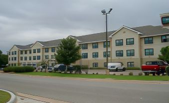 Extended Stay America Suites - Oklahoma City - Airport