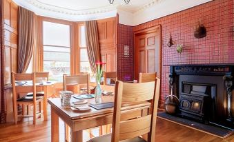 Strathallan Bed and Breakfast