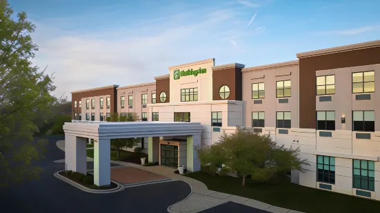 Holiday Inn Cincinnati - Liberty Way, an IHG Hotel