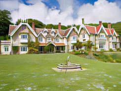 Lisle Combe