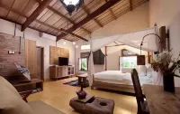 Desa Alamanis Resort Vila Hotels in Talun