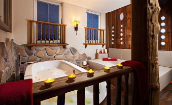 Alm- & Wellnesshotel Alpenhof