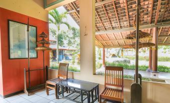 OYO 2465 Hotel Raung View