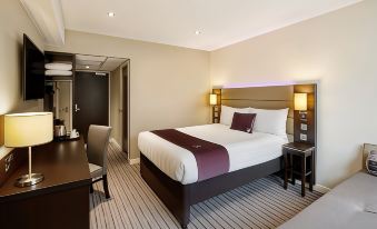 Premier Inn Stoke-On-Trent (Hanley)