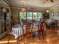 Blue Mountain Mist Country Inn - Balkoner