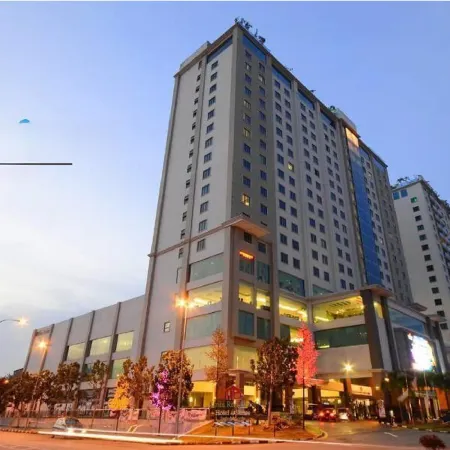 Kinta Riverfront Hotel & Suites Отели рядом с достопримечательностью «Конгресс-центр Ипоха»