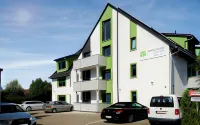 Eco Smart Apartments Nürnberg Süd Hotels near Marienquelle am Heidenberg