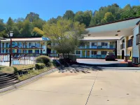 Quality Inn Clinton North Hotel a Fairfield Bay