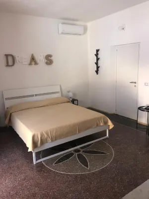 Maison 44 Master Hotels in Mattarana