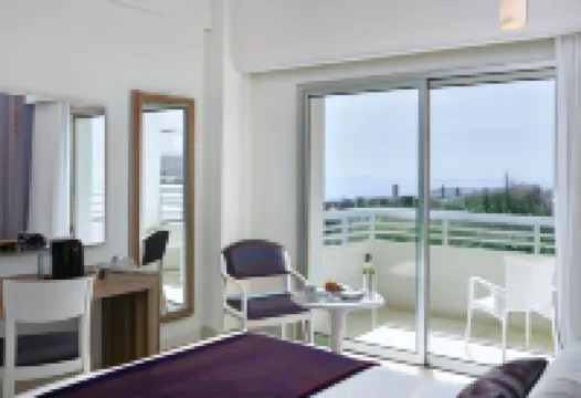 Atlantica Sea Breeze, Adults Only