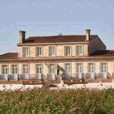 Hôtel  des Vignes et des Anges Hotel Exterior