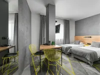 Air Hotel Hotels near Ursus