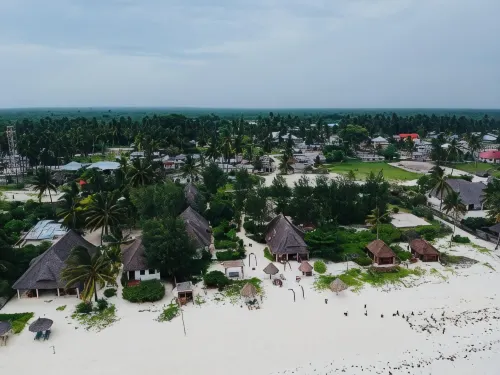 Blue Earth Beach Bungalow