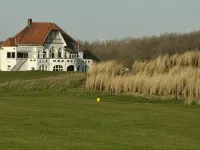 Modern Flat by the Dunes