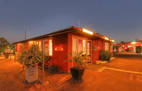 霍爾斯溪汽車旅館