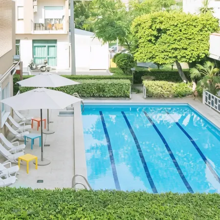 Hotel Saint Tropez - Pineto